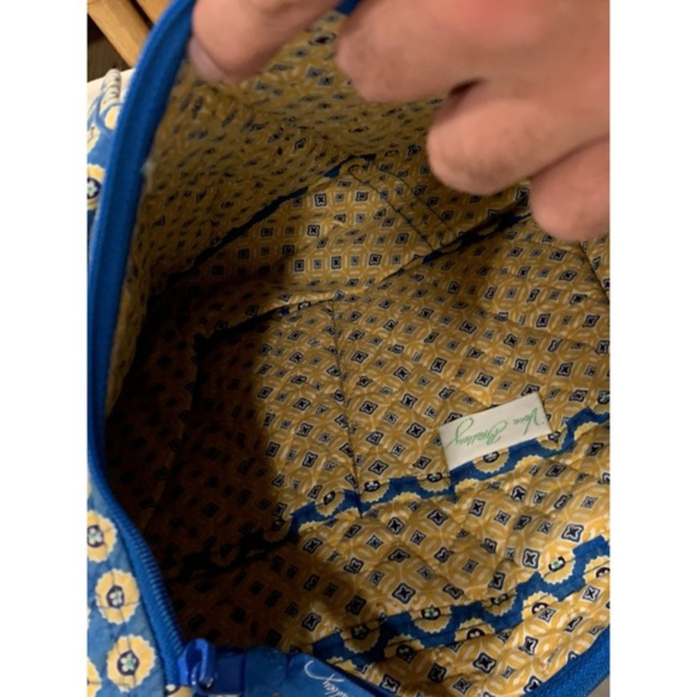 Vera Bradley Riviera Blue‎ Yellow Adjustable Strap Large Shoulder Bag - Picture 4 of 9